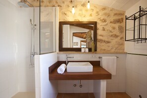 Bathroom - Agroturismo Finca Son Sureda (Manacor)
