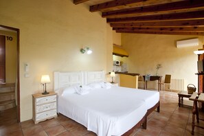 Studio Tiêu chuẩn (Es Secadero) | Bộ đồ giường cao cấp, chăn bông, minibar, két bảo mật tại phòng 