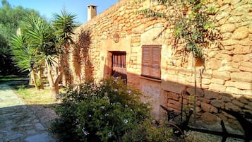 House, 2 Bedrooms (Piedra) | Terrace/patio
