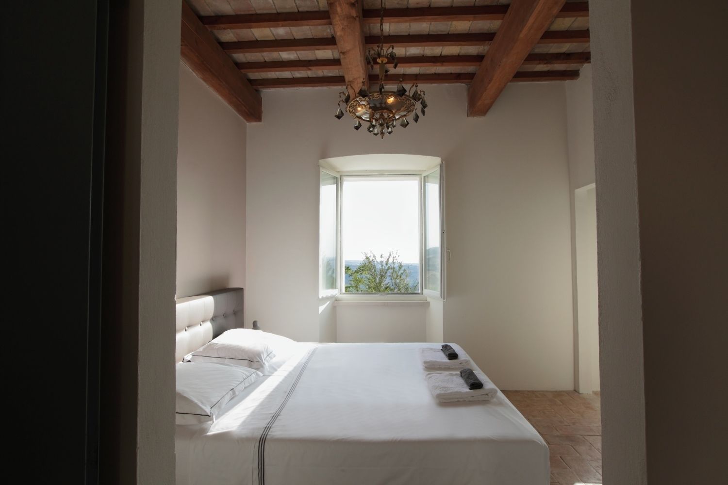 Apartment, 3 Bedrooms | 3 bedrooms, cribs/infant beds, free WiFi, bed sheets
