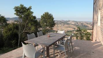 Apartment, 3 Bedrooms | Terrace/patio