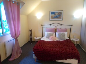 ห้องดับเบิล, ห้องน้ำในตัว, วิวสวน (Chambre "Marine/Romantic")