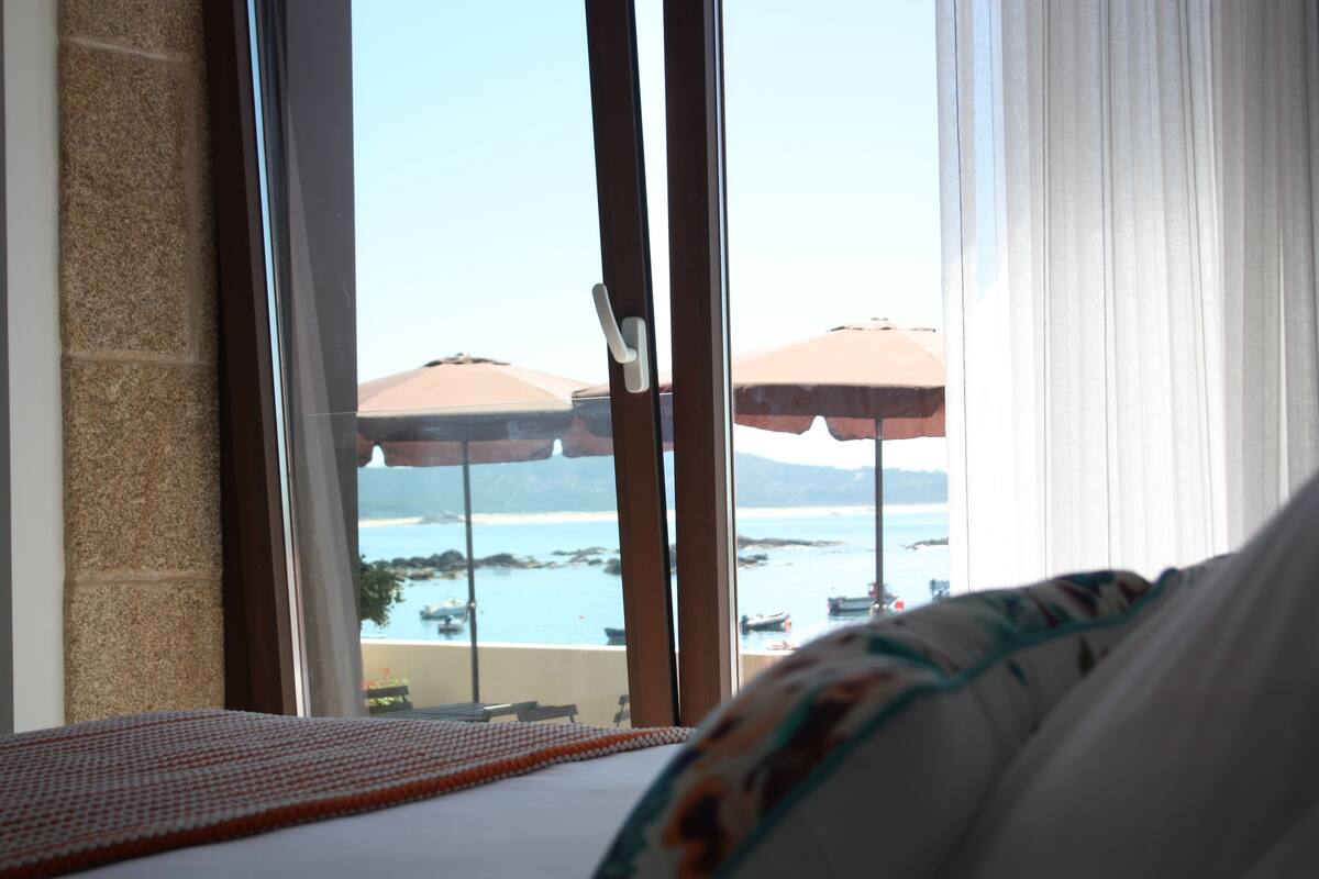 Phòng đôi | Màn/rèm cản sáng, phòng cách âm, bàn ủi/dụng cụ ủi quần áo