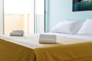 In-room safe, desk, free WiFi, bed sheets