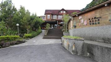 住宿正面