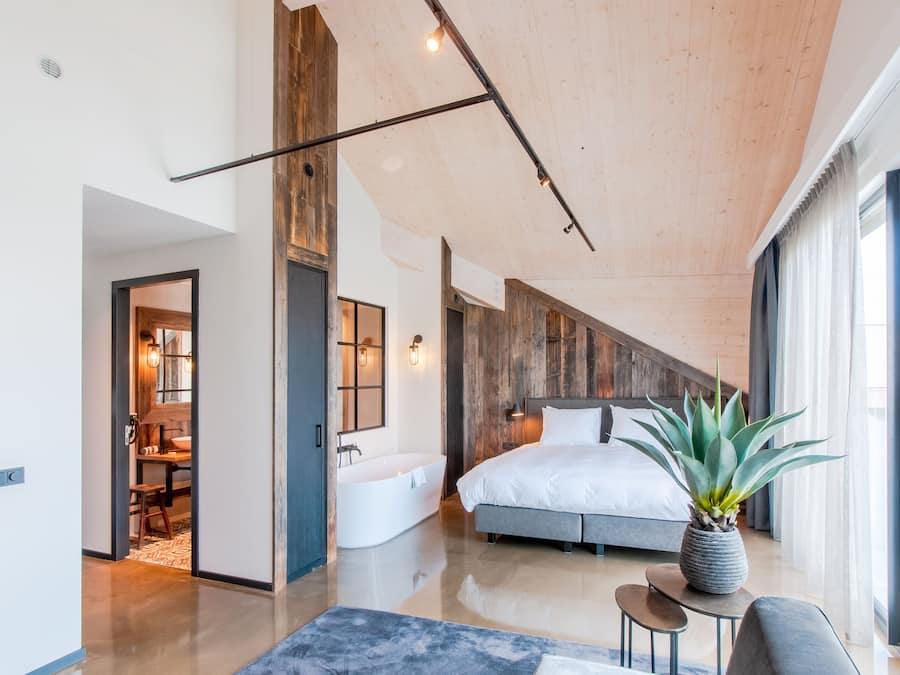 Suite (Oesterdam 2) | Free WiFi, bed sheets