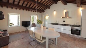 Unclassified image, 2 of 8, button - Casa Raffaello (Fossombrone)