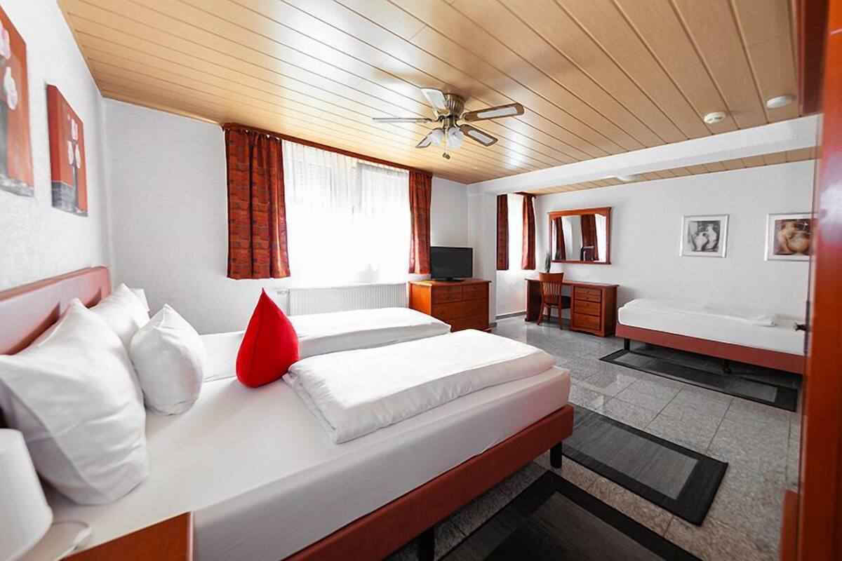 Kamar Triple | Kedap suara dan Wi-Fi gratis
