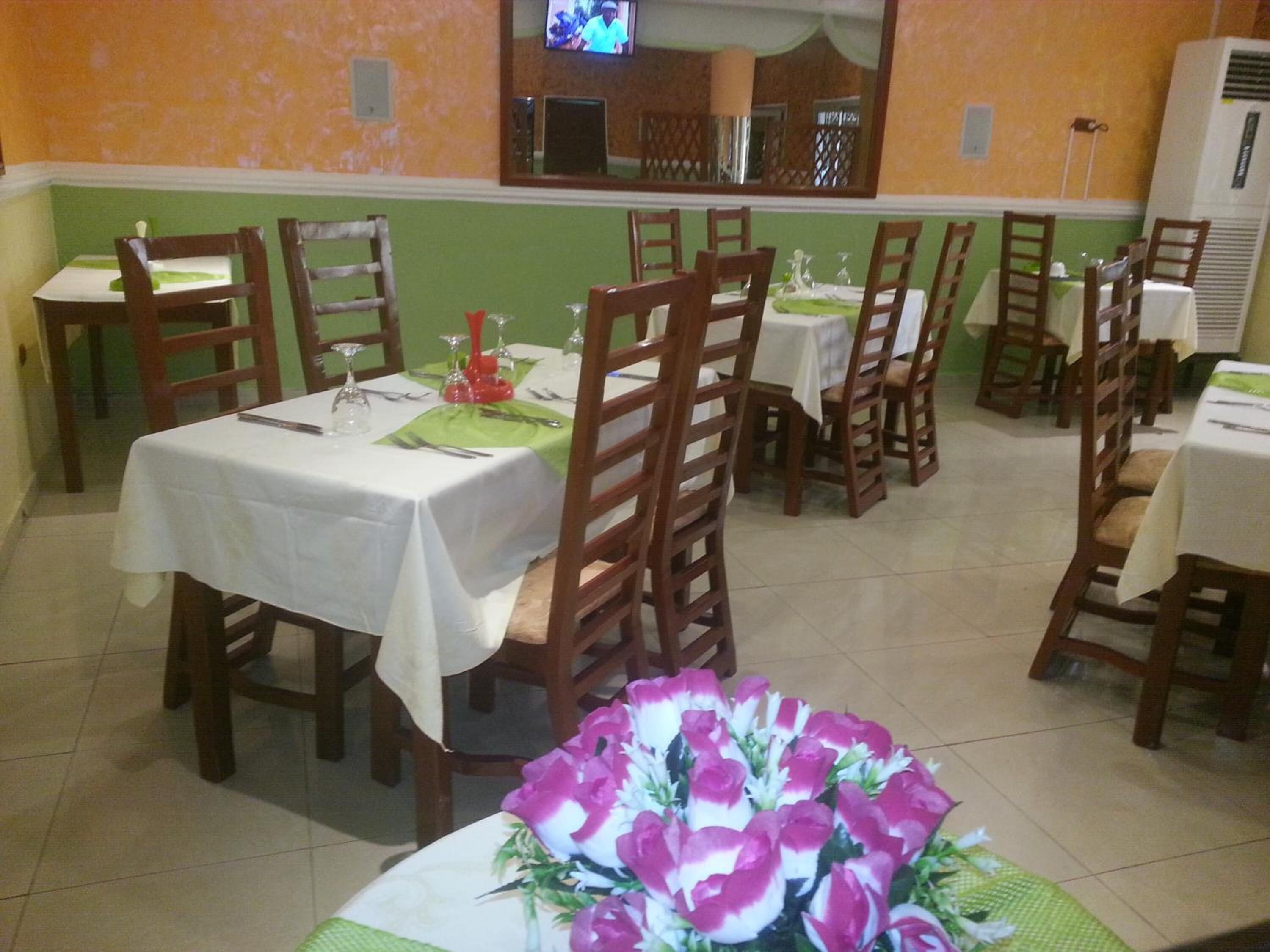 breakfast, lunch, dinner served; local and international cuisine