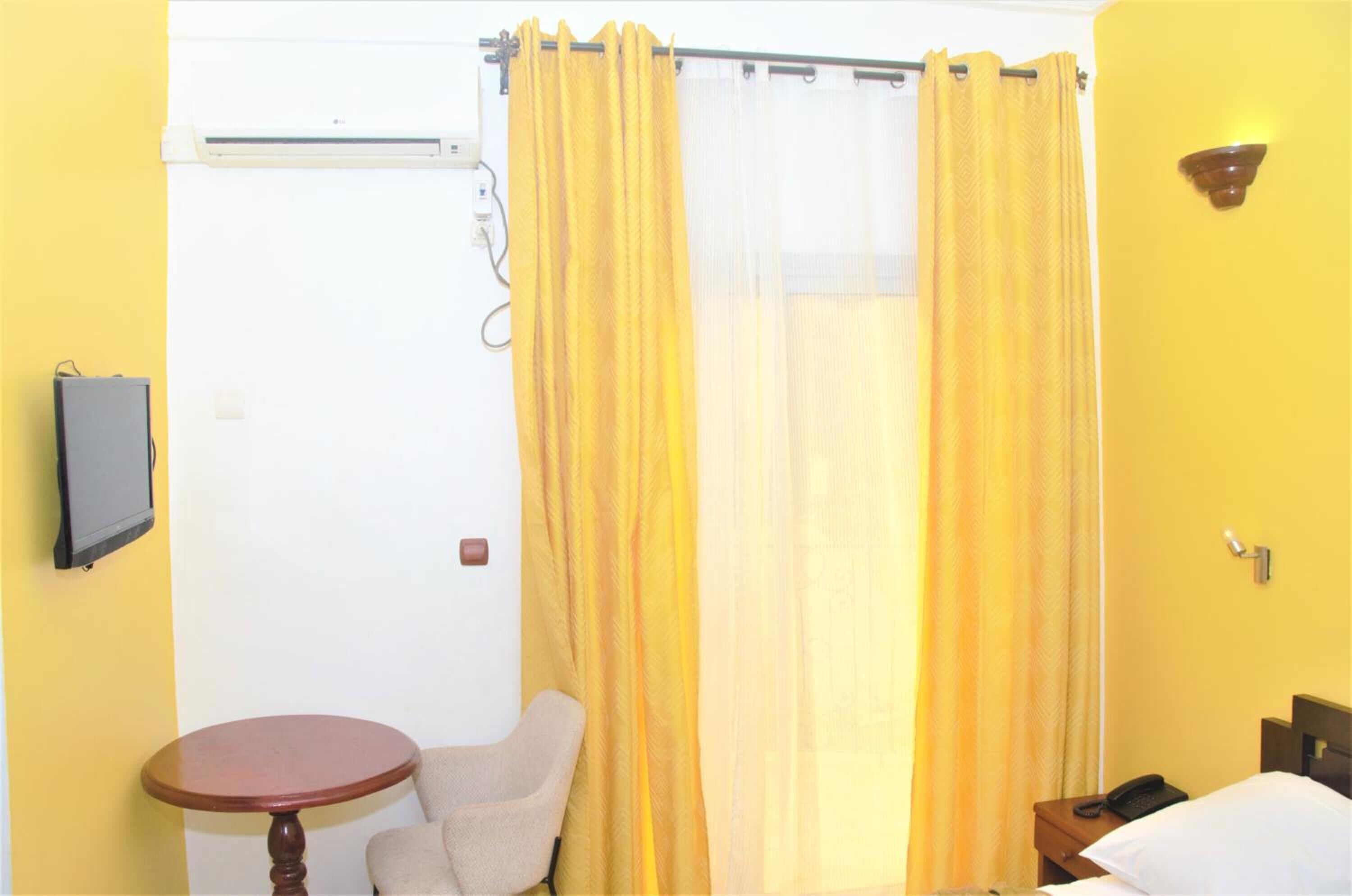 desk, blackout curtains, iron/ironing board, free wifi