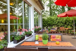 Sun deck