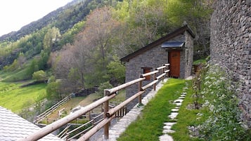 EntrĂ©e de lâhĂ©bergement