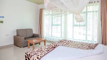 Deluxe-Doppelzimmer | 2 Schlafzimmer, Zimmersafe, Verdunkelungsvorhänge