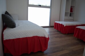 Appartement Standard (2 Floors) | Coffre-fort, ameublement unique, rideaux d’obscurcissement