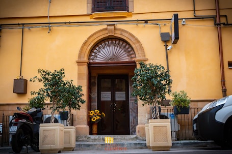 Entrada de la propiedad
