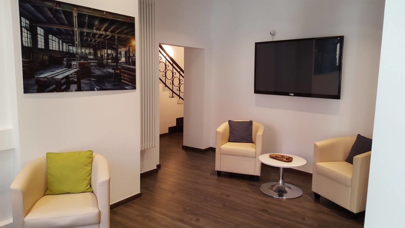 ジュニア スイート | セーフティボックス (室内)、デスク、防音設備、ベビーベッド