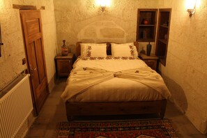 Economy-Doppelzimmer (Ali Efendi) | 1 Schlafzimmer, hochwertige Bettwaren, schallisolierte Zimmer