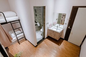 1 bedroom, premium bedding, desk, blackout drapes - Prince Hotel (Jiaoxi)