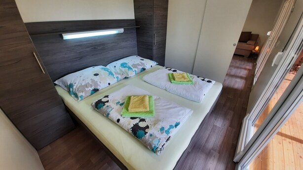 奢華小木屋 | 1 間睡房、手提電腦工作空間、遮光窗簾/窗簾、隔音