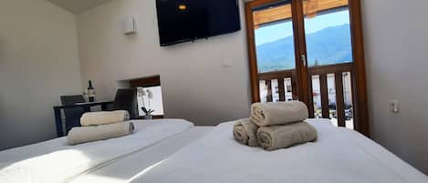 Suite Studio Luxe | Vue sur la ville