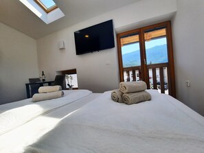 Luxury Studio Suite | City view