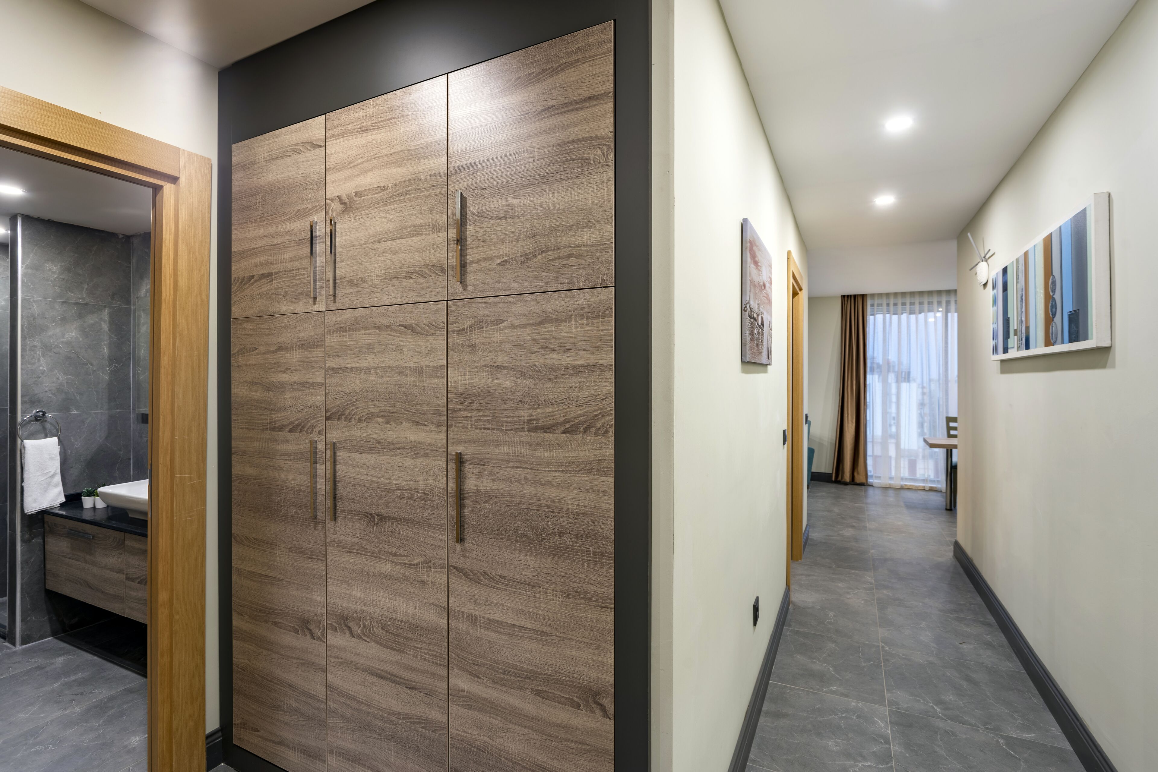 family suite | premium bedding, minibar, in-room safe, desk