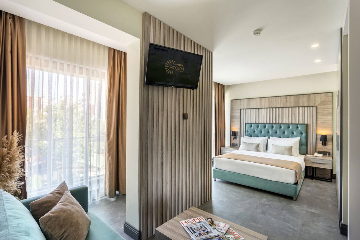 Studio Junior | Bộ đồ giường cao cấp, minibar, két bảo mật tại phòng, bàn 