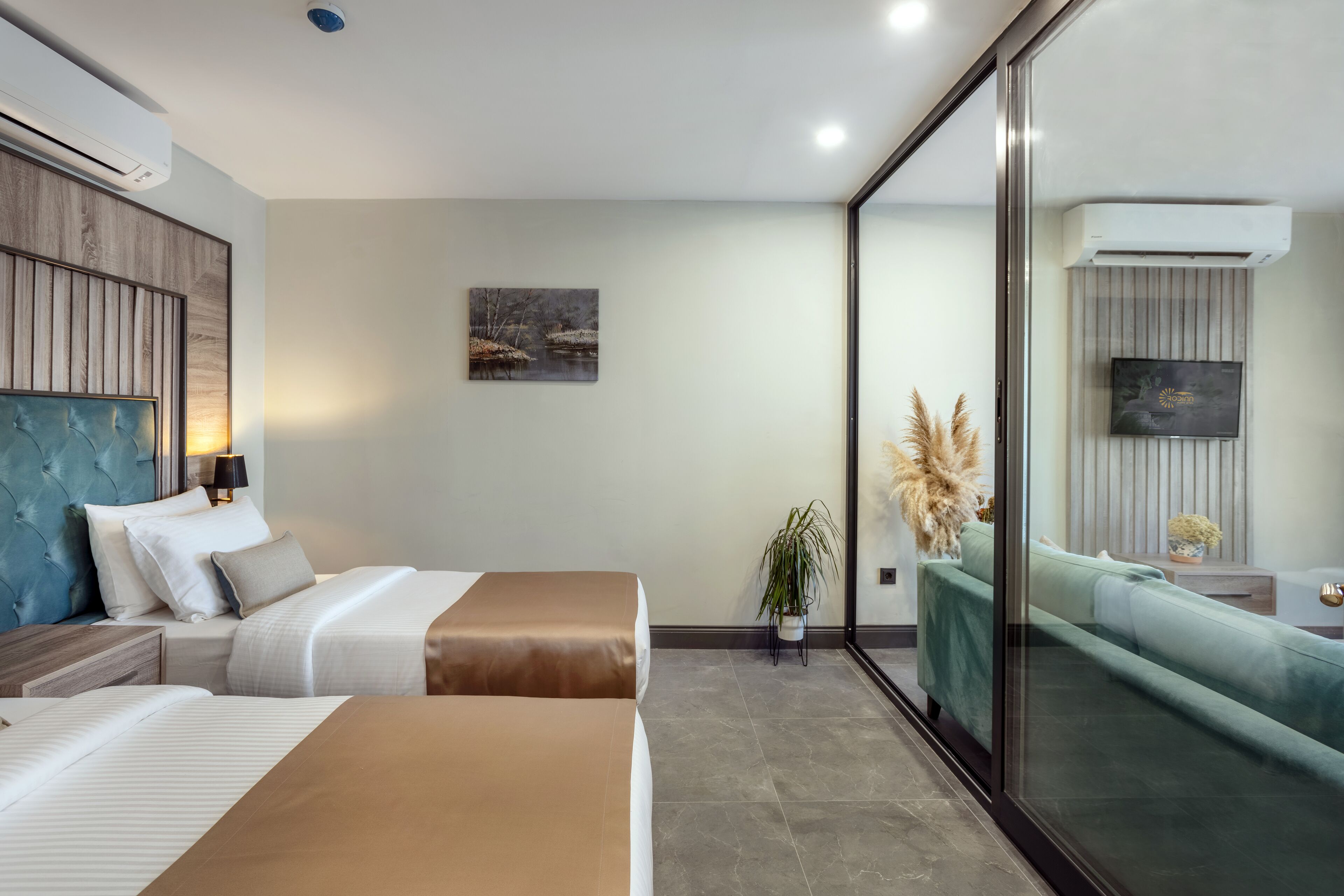 Photo - RODINN Park Hotel