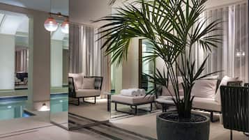 Salas de tratamiento para parejas, sauna y baño de vapor