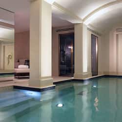 Piscine couverte