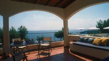 Appartement, 2 chambres, vue mer | Balcon