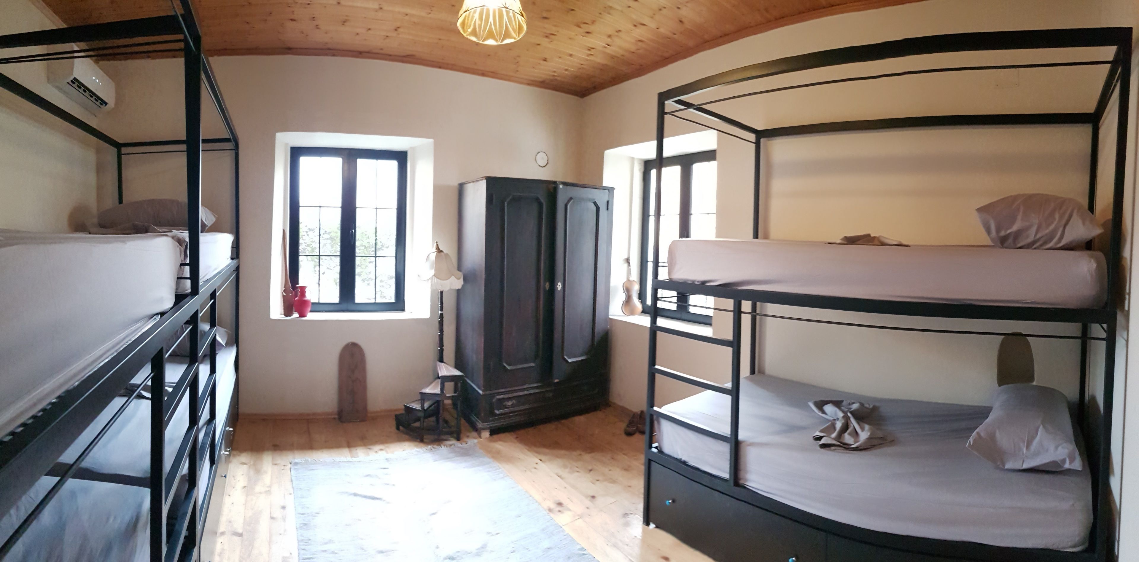 Dormitorio compartido estándar, dormitorio mixto (6 adults) | Wifi gratis