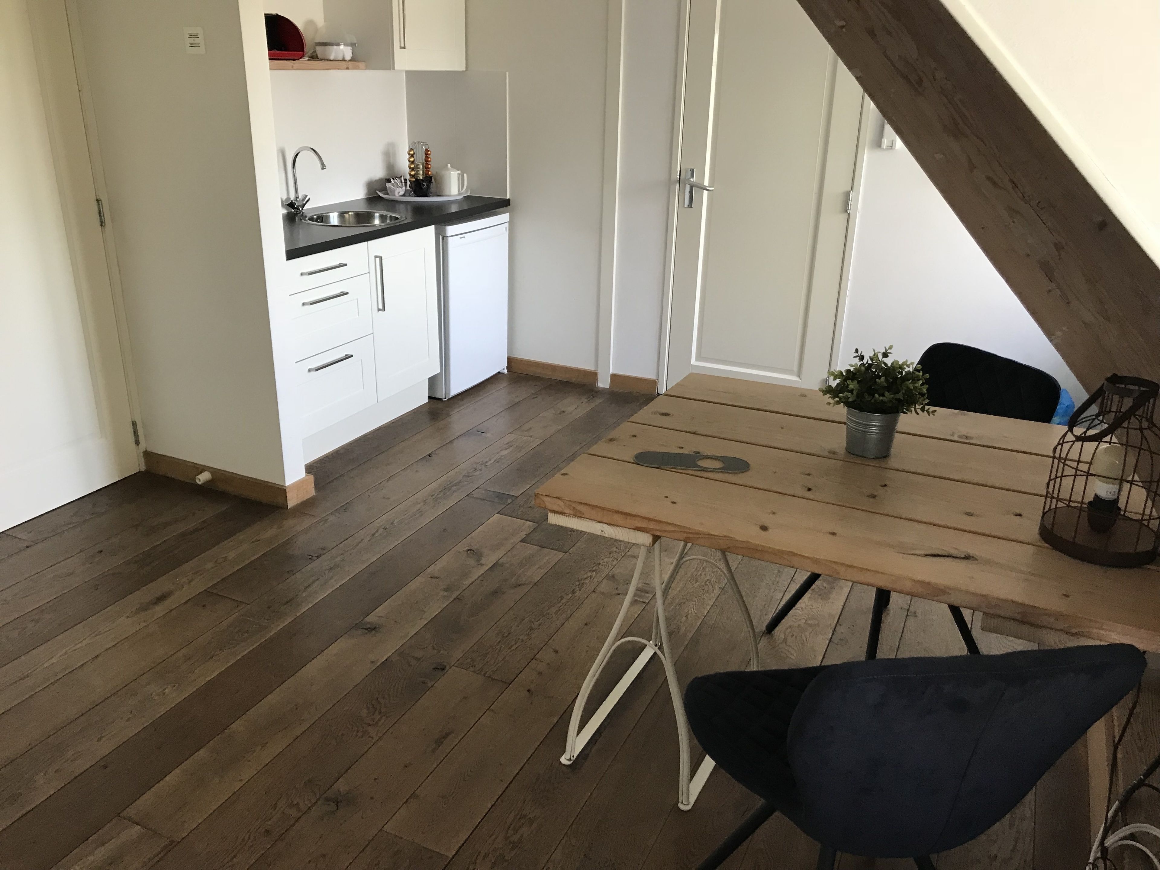 deluxe room | private kitchenette | full-sized fridge, espresso maker, coffee/tea maker, electric kettle