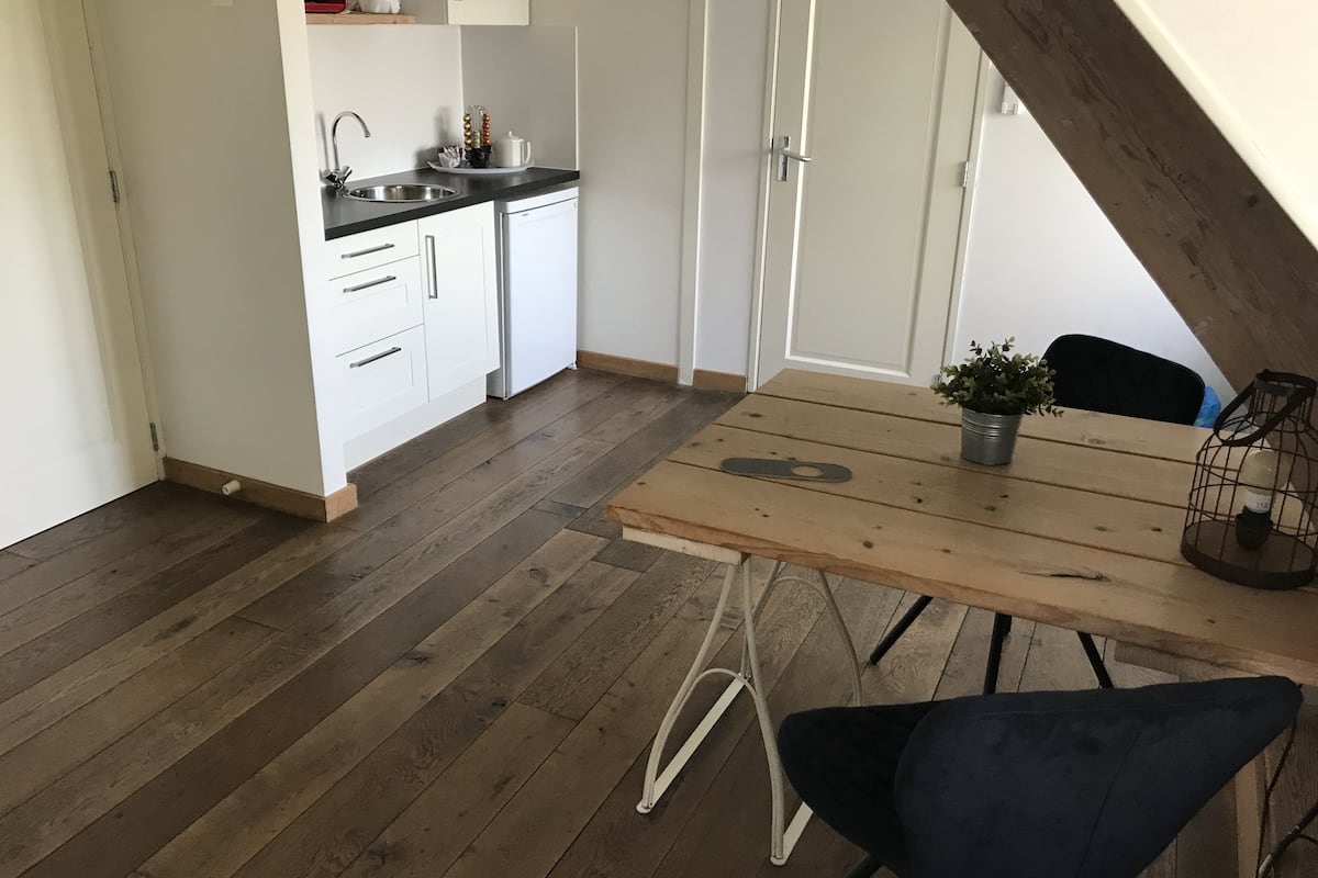 deluxe room | private kitchenette | full-sized fridge, espresso maker, coffee/tea maker, electric kettle