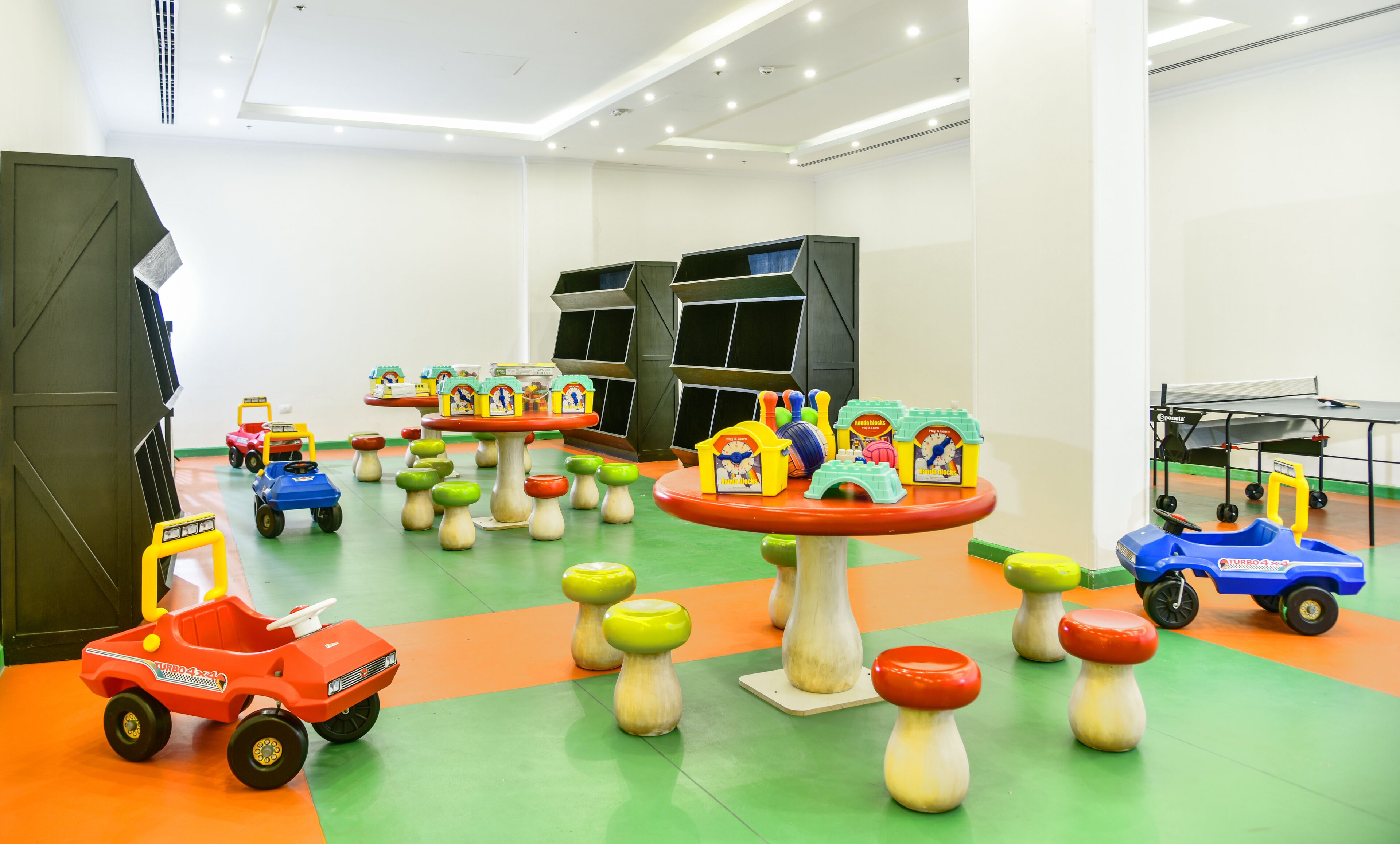 children’s play area – indoor