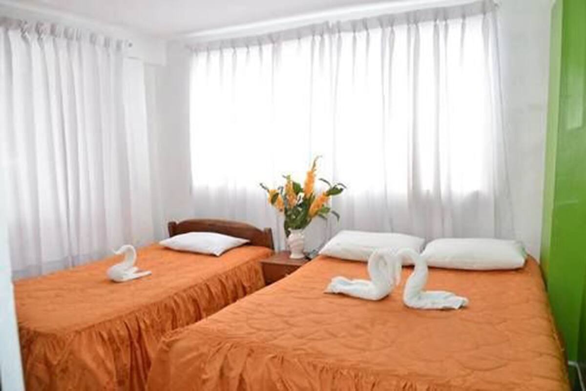 Double Room, 1 Double Bed, Private Bathroom | Desk, free WiFi, bed sheets
