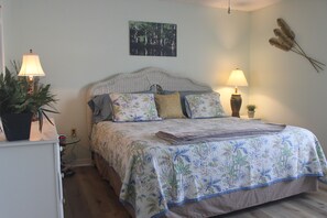 2 bedrooms, premium bedding, individually decorated