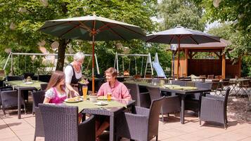 ディナーに営業 (郷土料理)