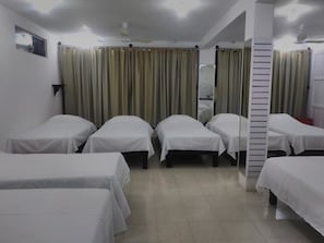 Free WiFi, bed sheets