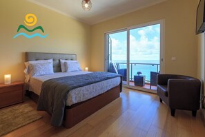 Blackout curtains, iron/ironing board, free cots/infant beds, free WiFi