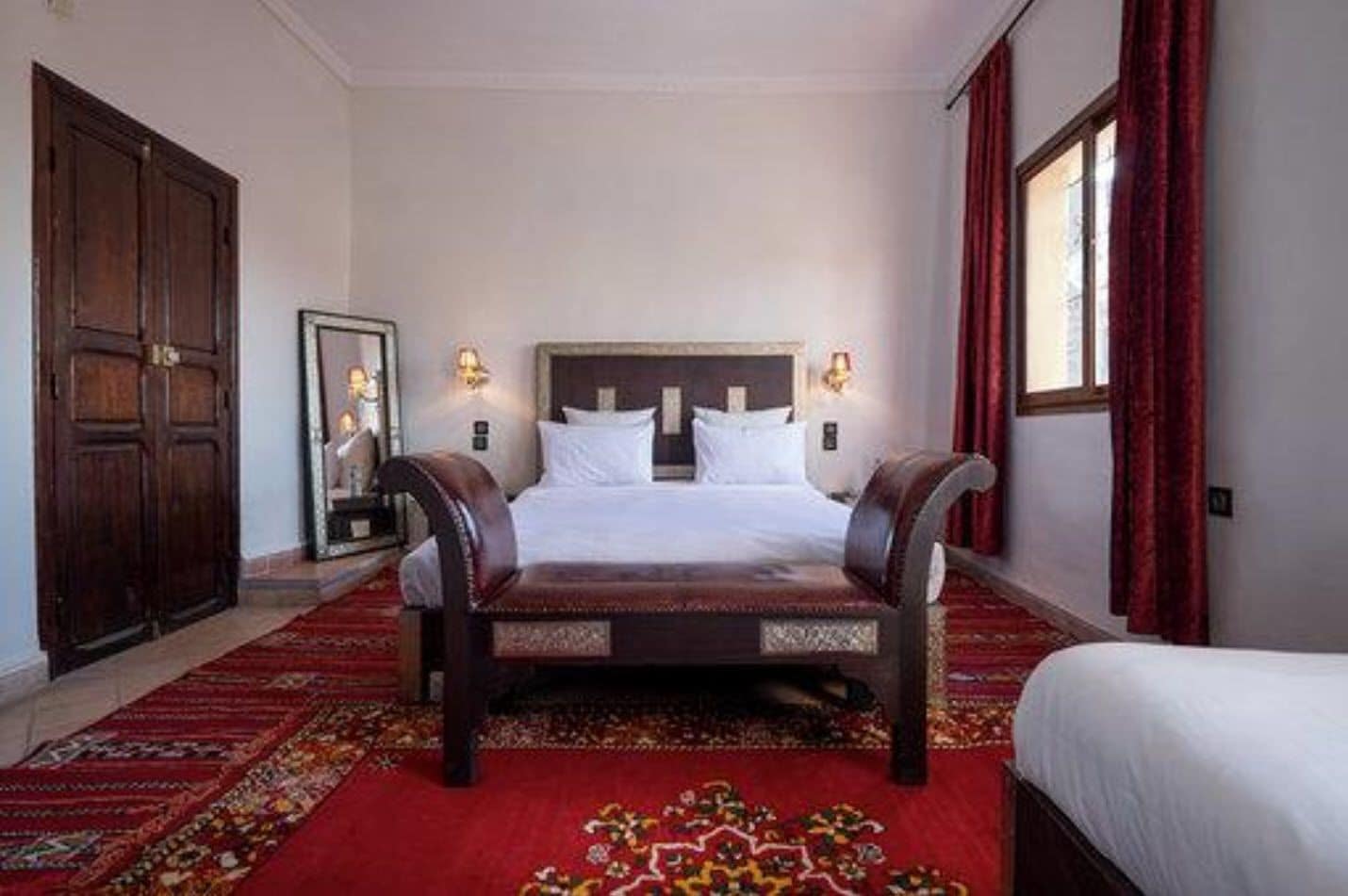 Superior Triple Room, Non Smoking | Blackout curtains, iron/ironing board, free WiFi, bed sheets