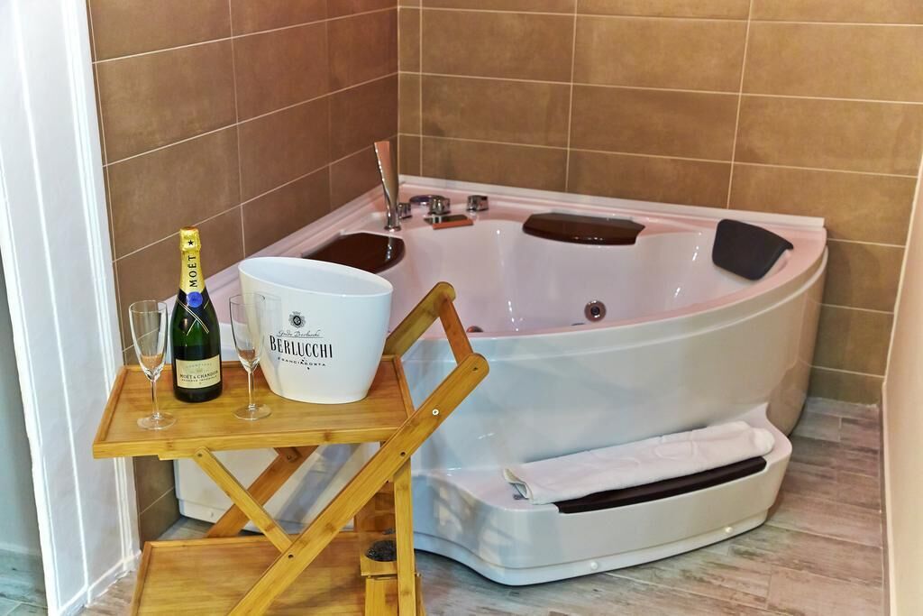 Foto - Artisti Sustinea Rooms