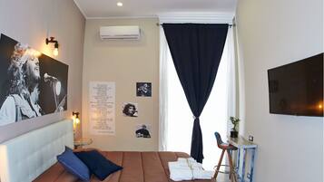 Deluxe-Doppelzimmer (Pino Daniele) | Bettwäsche aus ägyptischer Baumwolle, hochwertige Bettwaren