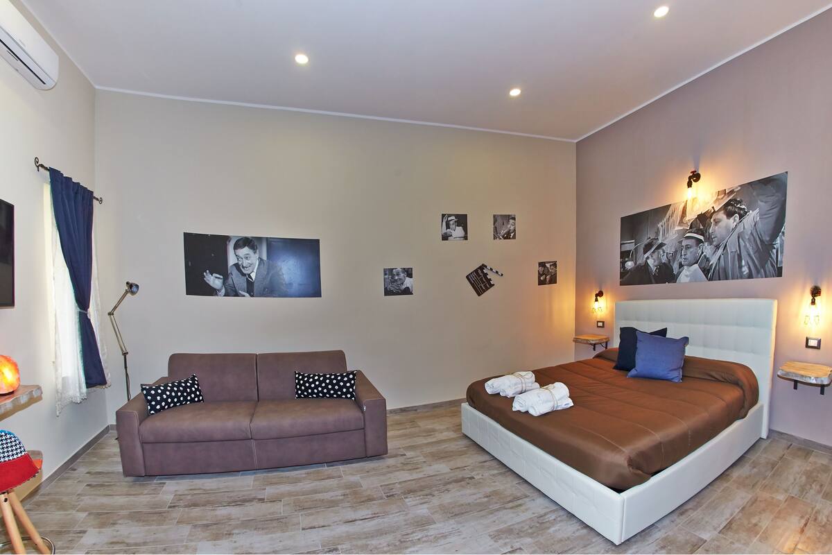Family Suite, Jetted Tub (Antonio De Curtis) | Egyptian cotton sheets, premium bedding, memory foam beds, minibar