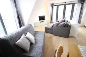 Apartamento, 3 habitaciones | Sala de estar