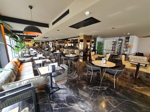 Tempat makan