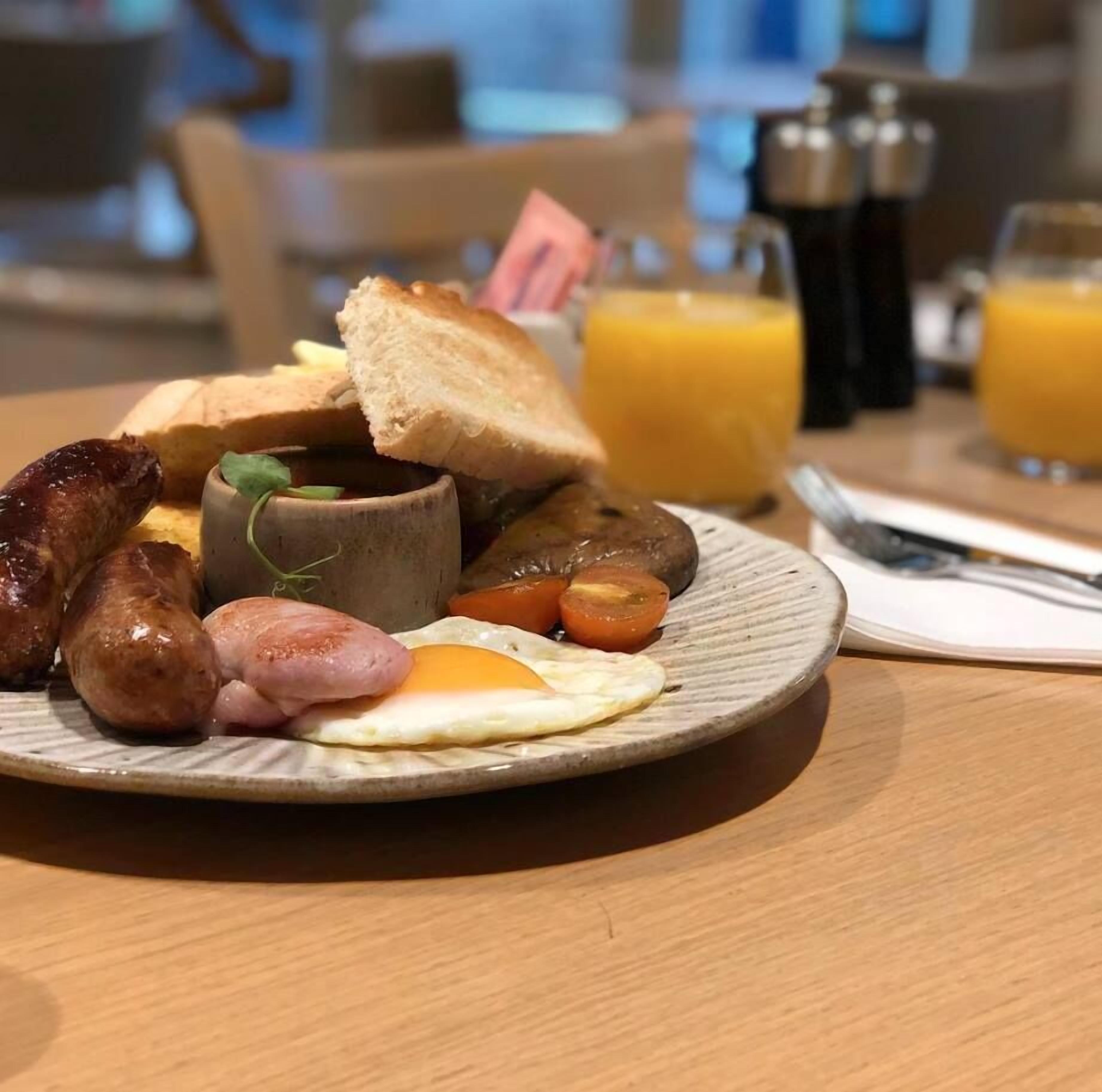 Breakfast meal
