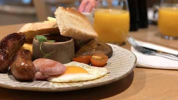 Breakfast meal