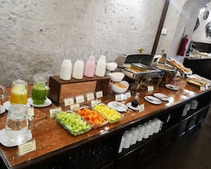 Desayuno continental incluido todos los días