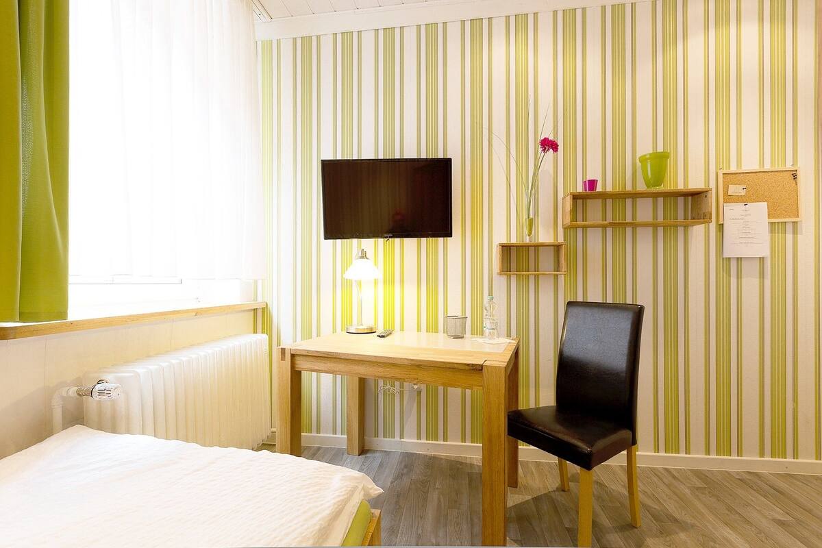 Habitación individual | Cunas, camas extra y wifi gratis 
